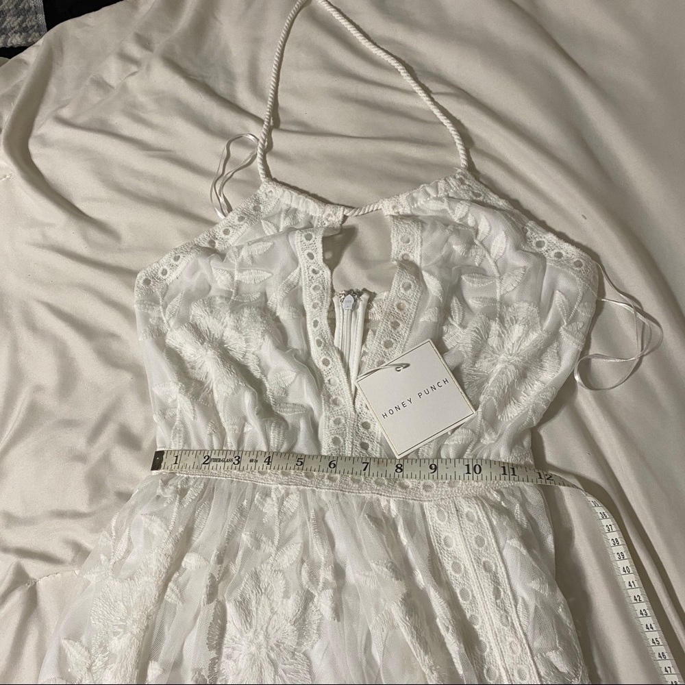 White lace halter maxi dress - Picture 10 of 10